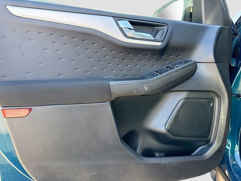 Used 2020 Ford Escape SE Sport FWD image 21