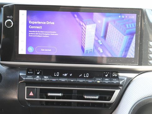 Used 2025 Toyota Camry SE w/ Multimedia Upgrade Package AWD/4WD image 21