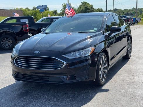 Used 2020 Ford Fusion SE AWD/4WD image 9