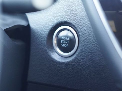 Used 2024 Toyota Corolla SE w/ SE Premium Package FWD image 24
