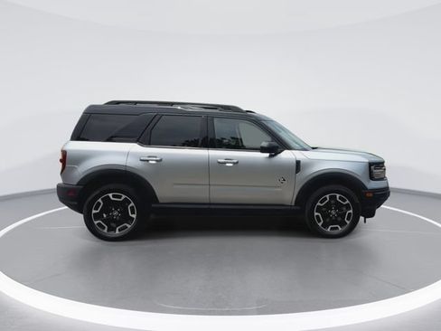 Used 2023 Ford Bronco Sport Outer Banks AWD/4WD image 12