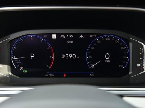 New 2026 Volkswagen Taos SEL image 11