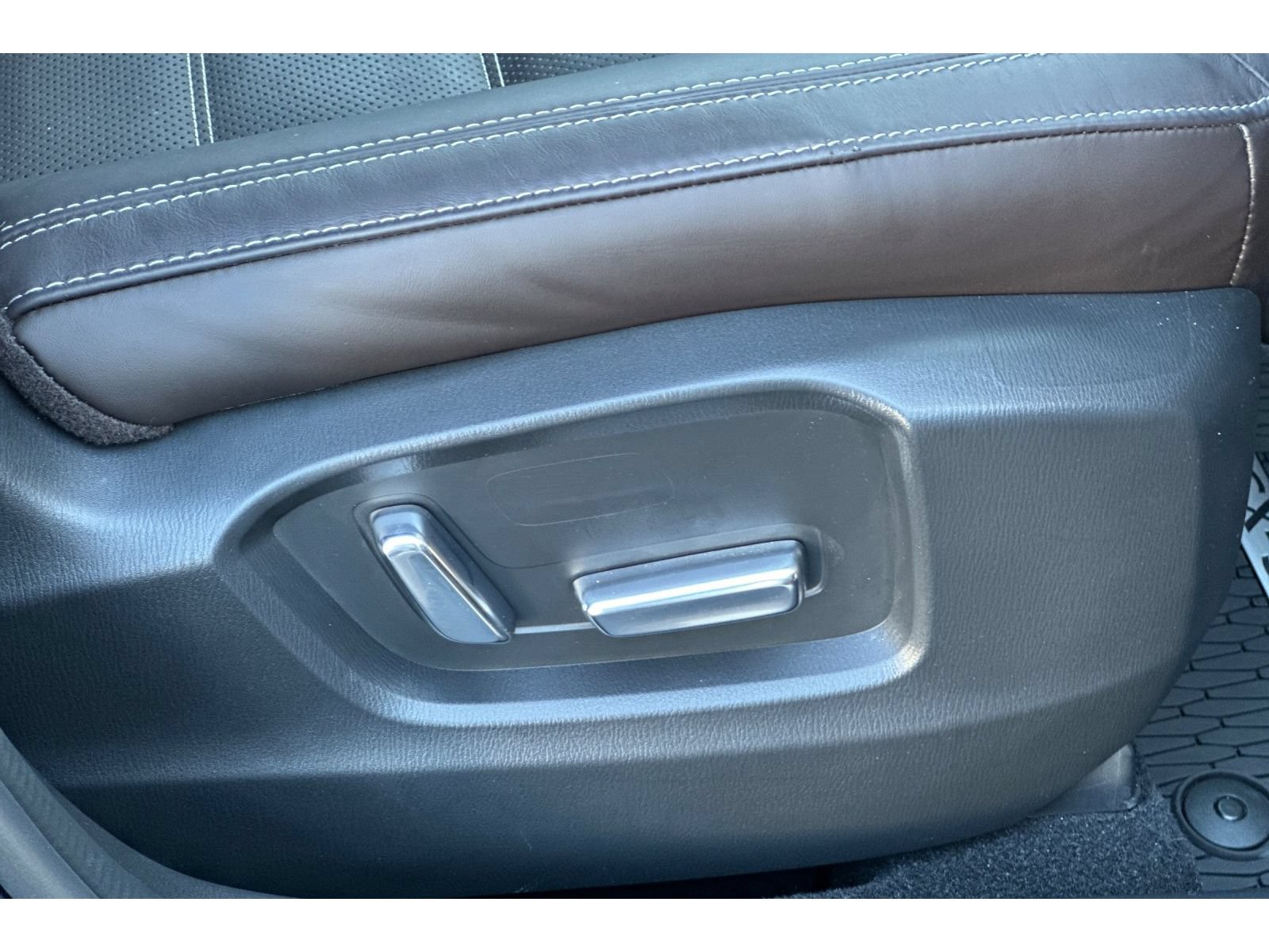 Certified 2025 MAZDA CX-5 Signature AWD/4WD image 24