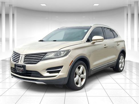 Used 2017 Lincoln MKC Premiere FWD image 7
