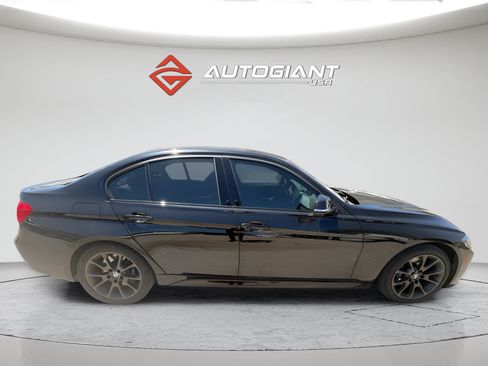 Used 2017 BMW 330i Sedan RWD image 5