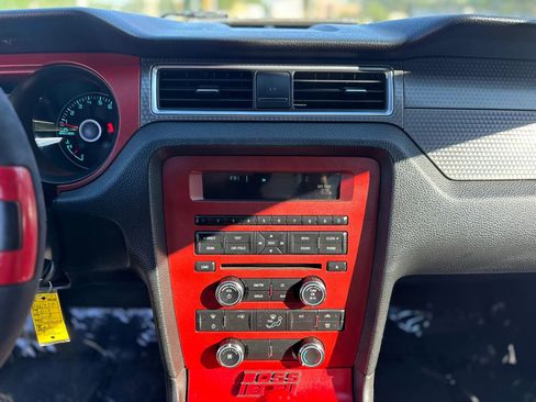 Used 2013 Ford Mustang Boss 302 w/ Boss 302 Accessory Pkg RWD image 17