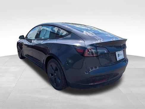 Used 2022 Tesla Model 3 Long Range AWD/4WD image 5