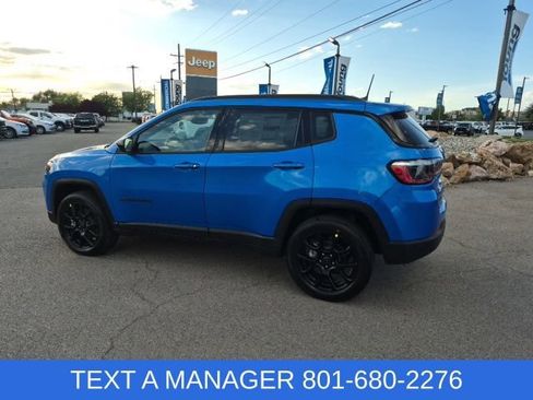 New 2026 Jeep Compass Latitude AWD/4WD image 1