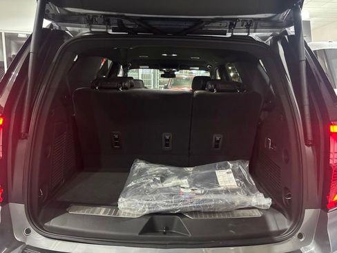 Used 2026 GMC Yukon Denali AWD/4WD image 23