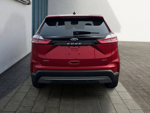 Used 2024 Ford Edge SEL w/ Convenience Package AWD/4WD image 4