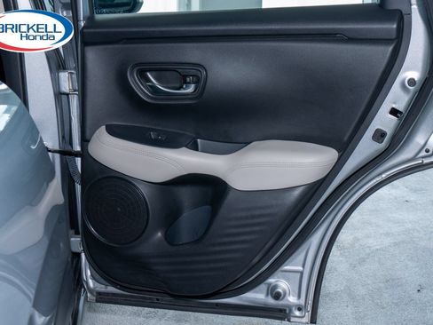 Certified 2024 Honda HR-V LX image 11