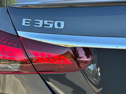 Used 2022 Mercedes-Benz E 350 Sedan image 37