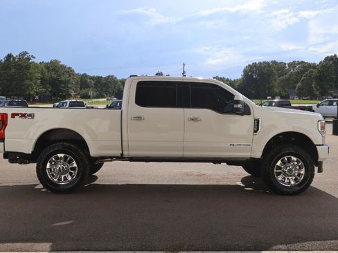 Used 2020 Ford F250 Limited w/ FX4 Off-Road Package AWD/4WD image 4