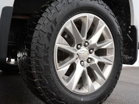 Used 2021 Chevrolet Silverado 1500 LTZ image 33