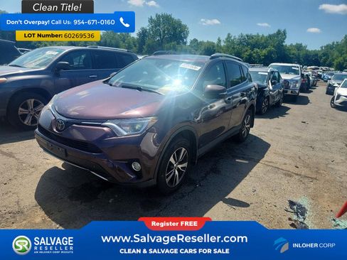 Used 2018 Toyota RAV4 XLE w/ Plus Extra Value Package AWD/4WD image 1