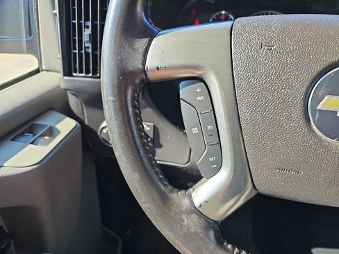 Used 2013 Chevrolet Express 2500 LT w/ LT Preferred Equipment Group image 28