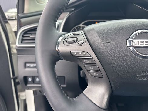 Used 2020 Nissan Murano Platinum image 19