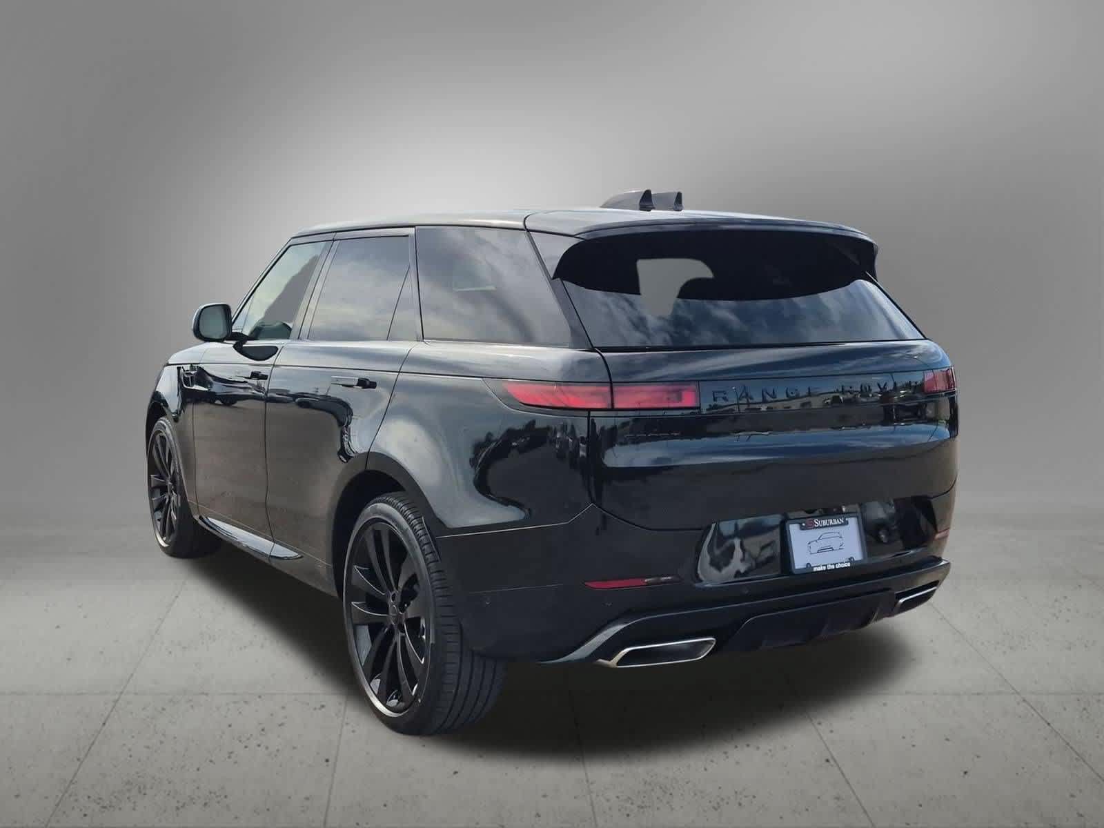 New 2027 Land Rover Range Rover Sport Dynamic SE AWD/4WD image 4