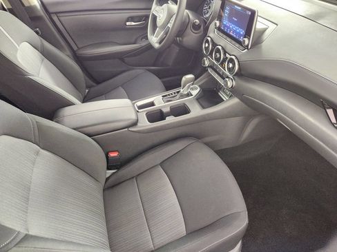Certified 2025 Nissan Sentra SV w/ Trunk Package FWD image 15