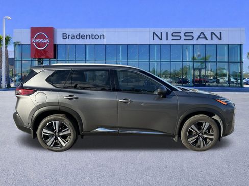 Certified 2023 Nissan Rogue Platinum w/ Platinum Premium Package image 4