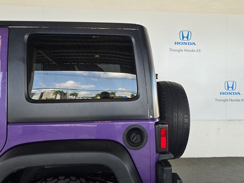 Used 2018 Jeep Wrangler Unlimited Sport S AWD/4WD image 21