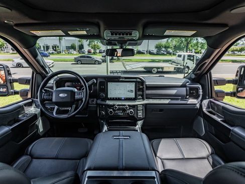 Used 2026 Ford F250 Platinum AWD/4WD image 21