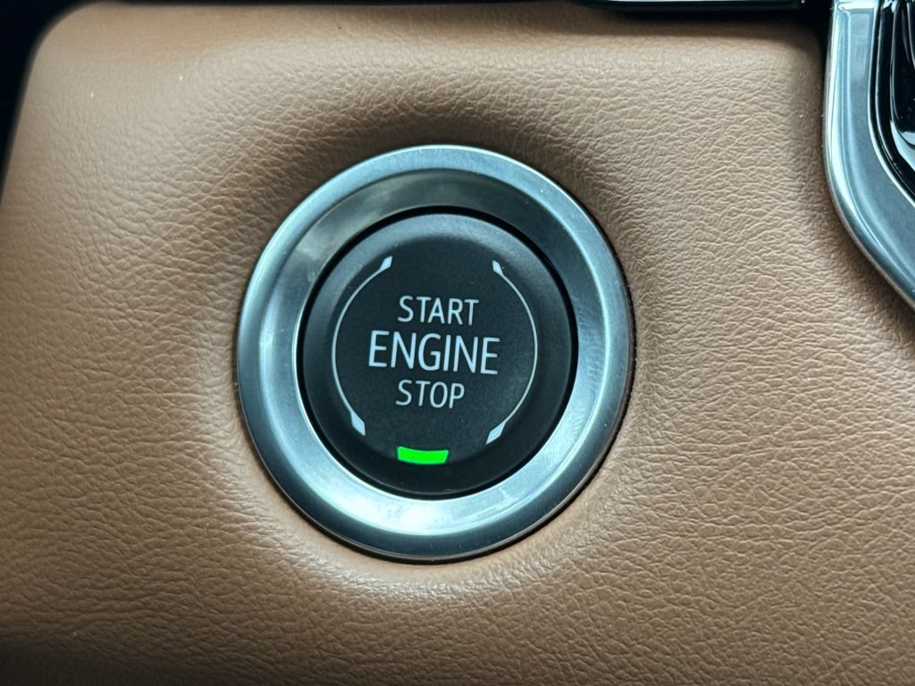 Used 2024 GMC Canyon AT4 w/ AT4 Premium Package AWD/4WD image 31