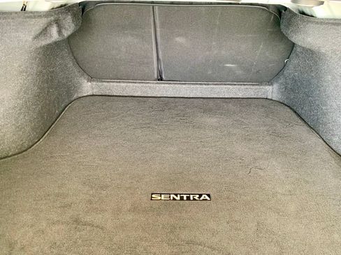 Used 2022 Nissan Sentra SR FWD image 20
