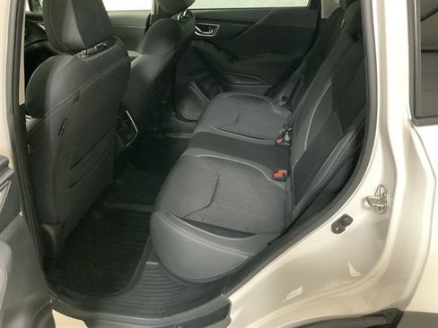 Used 2022 Subaru Forester Premium image 17