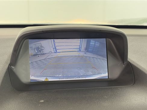 Used 2016 Buick Encore FWD image 19