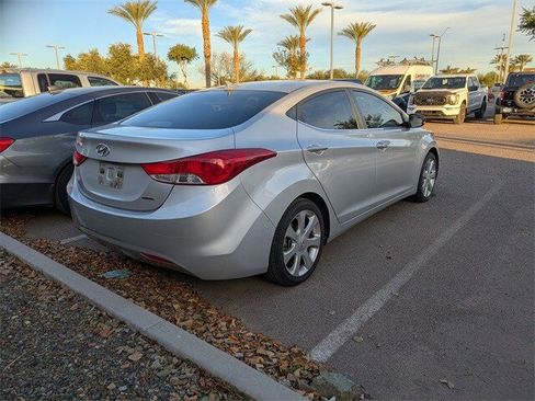 Used 2011 Hyundai Elantra Limited w/ Premium Pkg 5 image 4