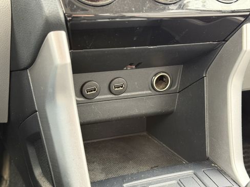 Used 2016 Subaru Forester 2.5i w/ Popular Package #2 image 26