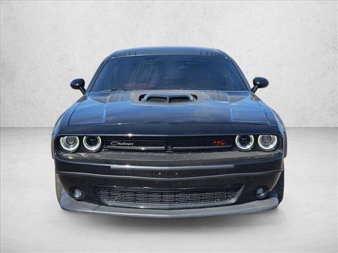 Used 2016 Dodge Challenger R/T Scat Pack image 2