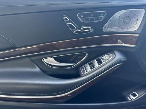 Used 2016 Mercedes-Benz Maybach S 600 image 11