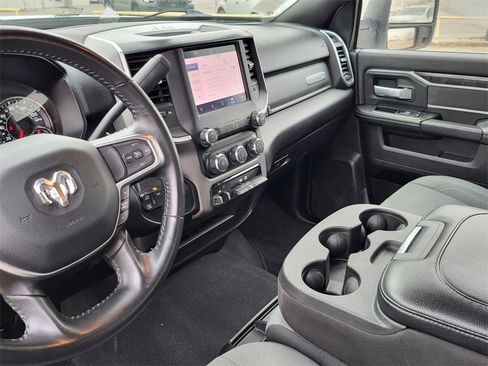 Used 2024 RAM 2500 Big Horn image 24