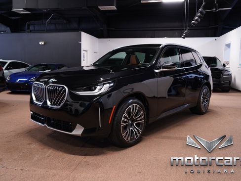 Used 2025 BMW X3 xDrive30i w/ Convenience Package AWD/4WD image 3