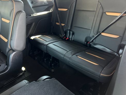 Used 2021 GMC Yukon AT4 image 14