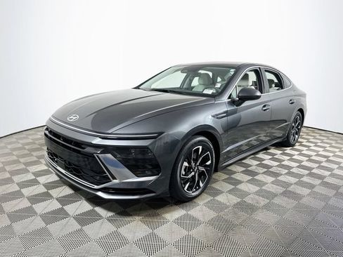 Used 2024 Hyundai Sonata SEL FWD image 7