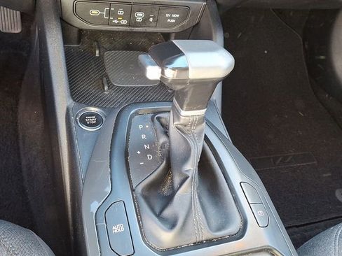 Certified 2025 Kia K4 EX image 16