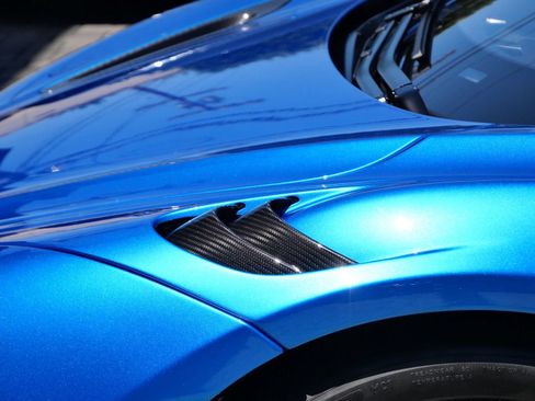 Used 2022 McLaren 765LT RWD image 18