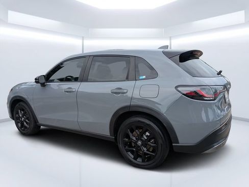 Used 2025 Honda HR-V Sport image 5