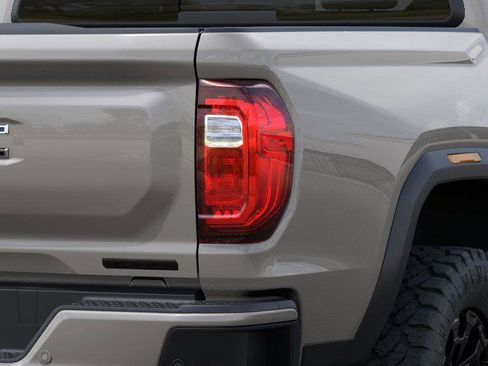 New 2026 GMC Canyon Elevation w/ Convenience Package image 11