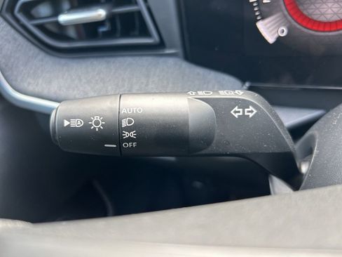 New 2026 Nissan Kicks SV w/ SV Premium Package image 28