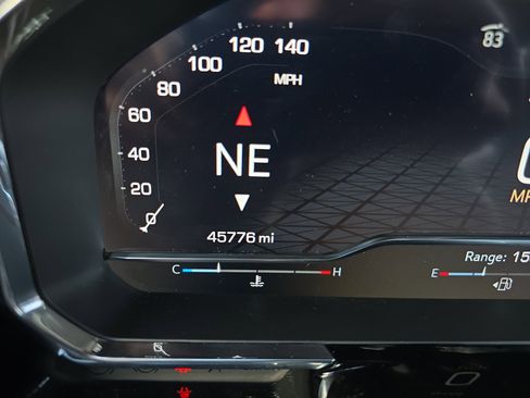 Used 2022 GMC Sierra 1500 SLE w/ Preferred Package image 22