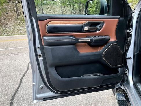 Used 2022 RAM 1500 Limited AWD/4WD image 20