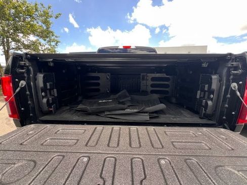 Used 2018 Ford F150 Lariat w/ Equipment Group 502A Luxury AWD/4WD image 28