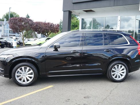 Used 2016 Volvo XC90 T6 Momentum w/ Momentum Plus Package AWD/4WD image 2