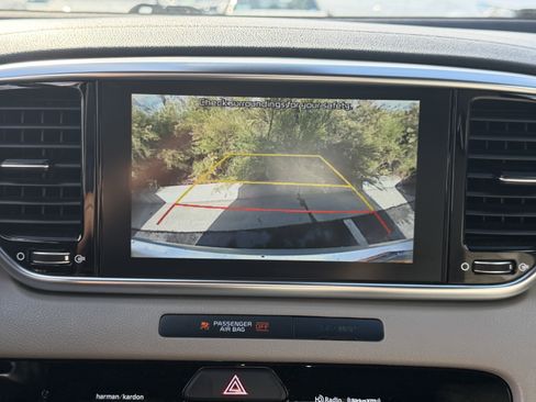 Used 2020 Kia Sportage SX image 31