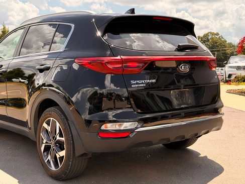 Used 2021 Kia Sportage EX FWD image 6