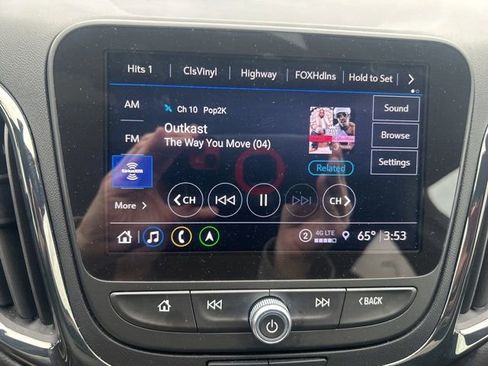 Used 2022 Chevrolet Equinox RS w/ Infotainment Package AWD/4WD image 24
